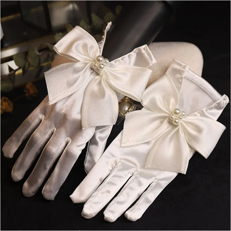 

Women Satin Bow Retro Style Pearl Decoration Elegant Atmosphere Bridal Wedding Gloves Party Prom Accessories Etiquette Portrait