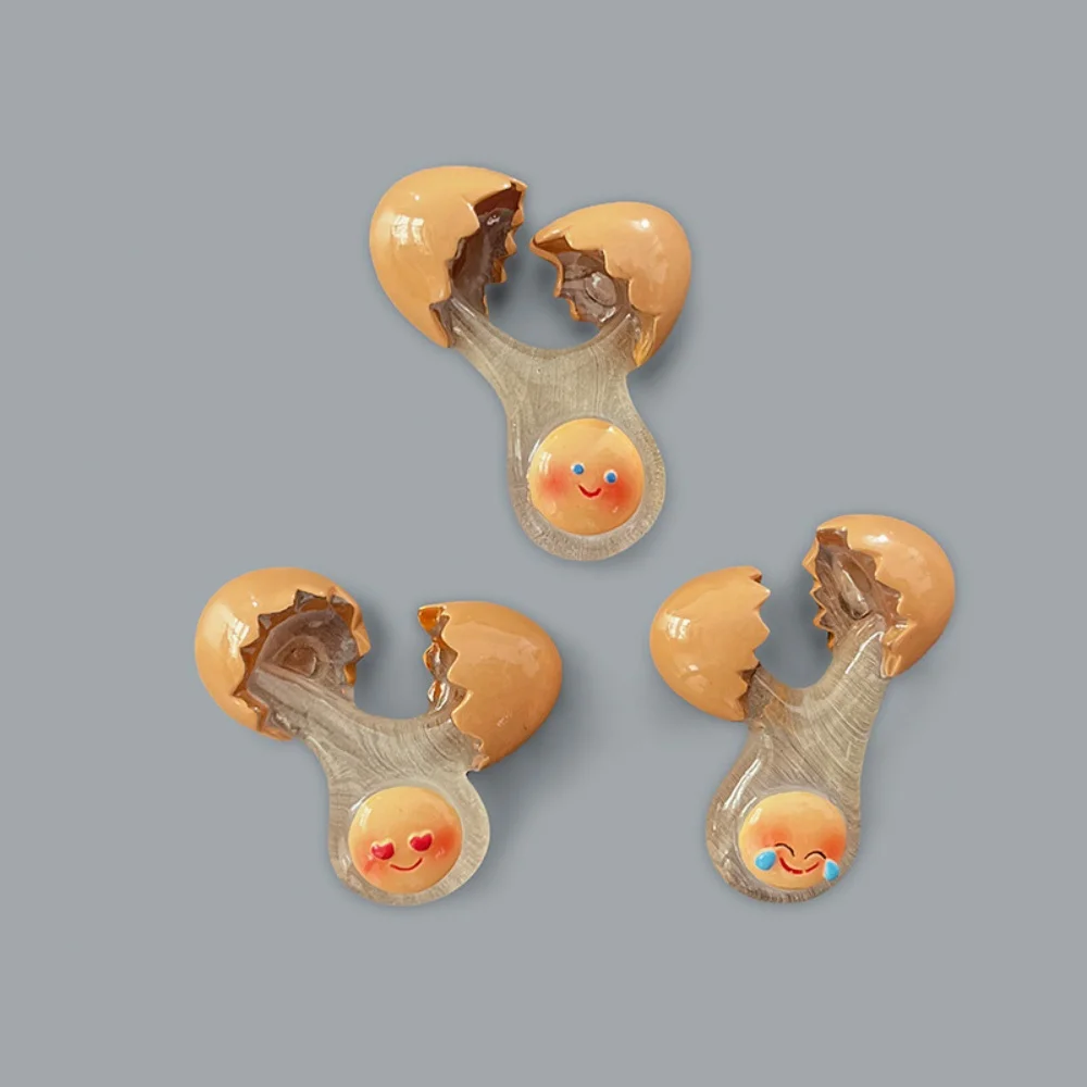 Criatividade bonito pintinho sorridente quebrado casca de ovo ímãs de geladeira redondo plástico decoração da cozinha diversão dos desenhos animados resina ímãs de geladeira