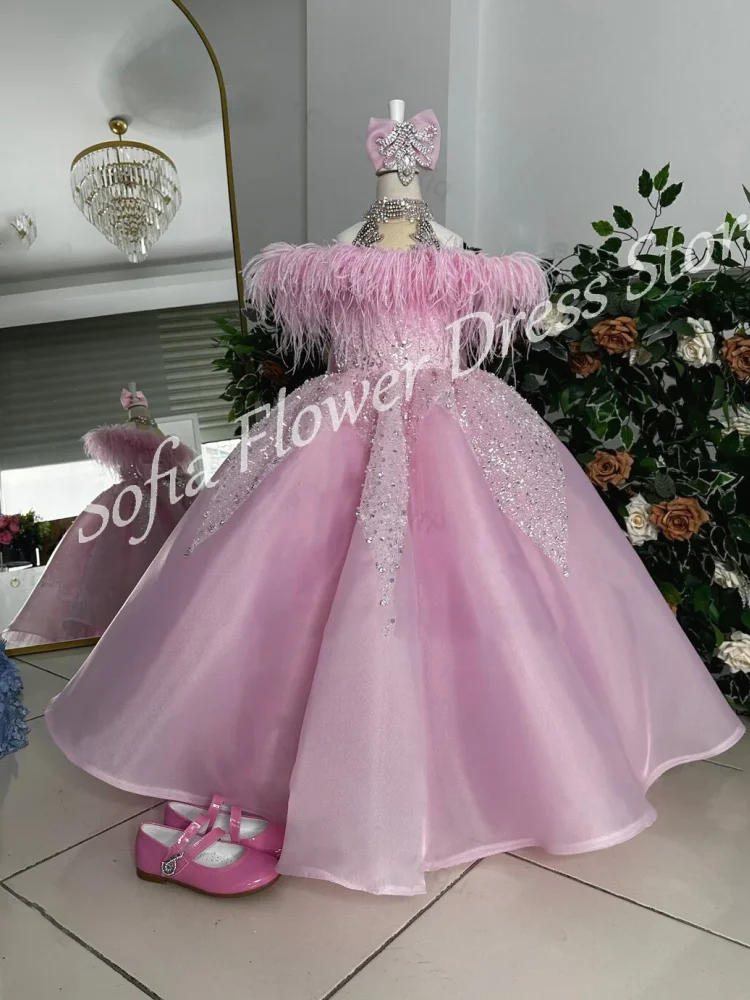 

Customized Pink Flower Girl Dresses for Wedding Halter Feathers Off Shoulder Sequins Dresses Girls Birthday First Communion Gown