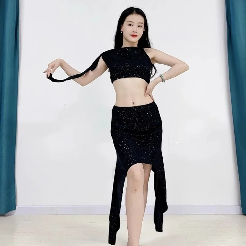 맞춤형 밸리 댄스 의상 라틴 실버 스레드 싱글 숄더 타이 조끼 불규칙한 중간 길이 허리 스커트 블랙 블루