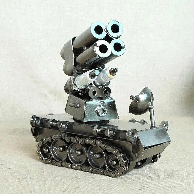 

Tank artillery model Metal craft gifts Military models to send to war buddies