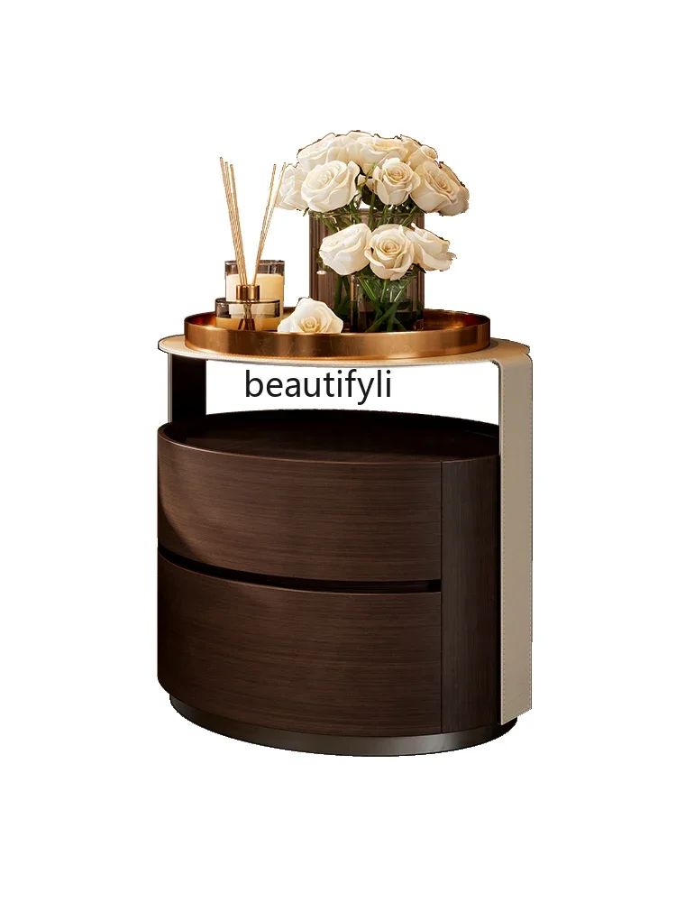 

Italian-style retro bedside table double pumping locker master bedroom light luxury bedside table