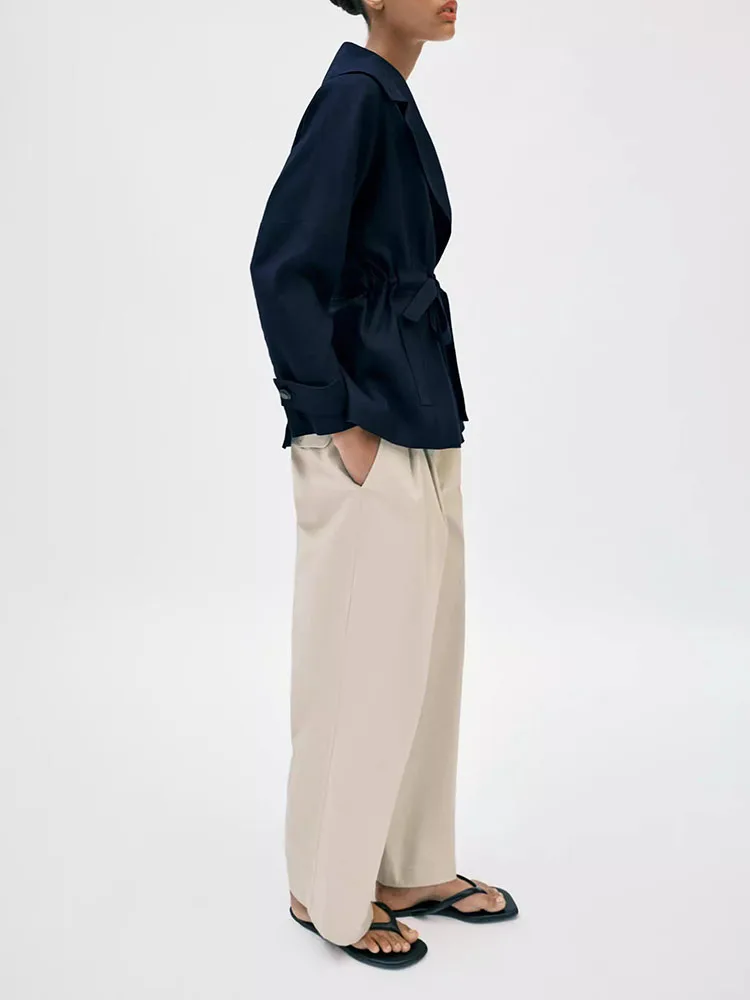 Spring New Arrival Women's Long Sleeve Casual Coat with Belt Flip Collar Standard Fit Short Outerwear Comfortable Fashion
