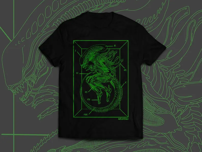 Xenomorph || Alien inspired || sci-fi - black T-shirt