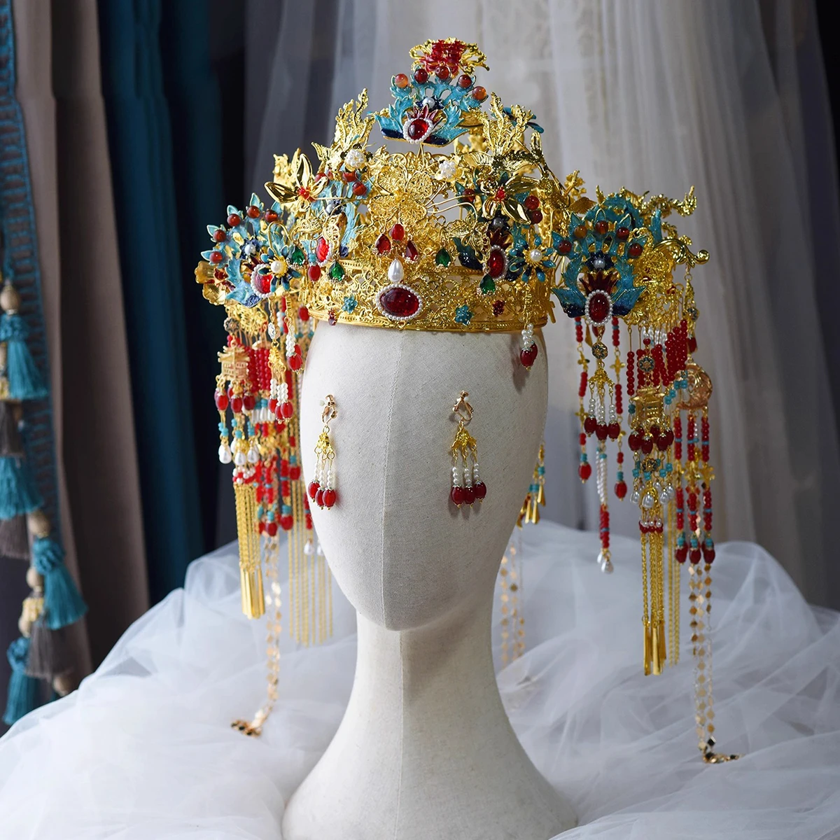 Elaborate Hanfu Ancient Costume Phoenix Crown Chinese Vintage Wedding Ancient Bride Retro Handmade Large Crown Head Accessory