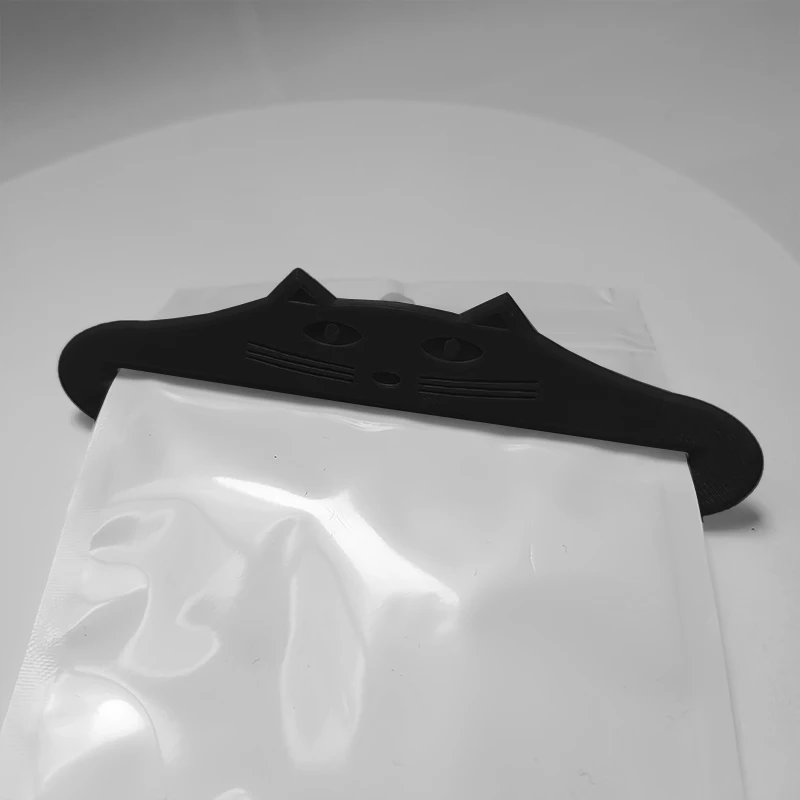 

Portable Cat Shaped Meat Sauce Bag Squeezing Tool Durable Plastic Squeezing Tool Cream Sauce Pet Food Packaging Squeezing Tool