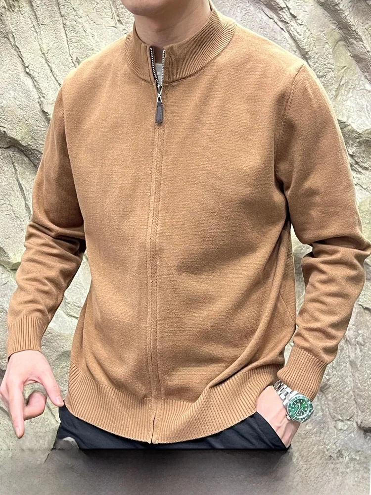 

Мягкий на ощупь вязаный кардиган в американском стиле, теплый однотонный, приятный к телу, с воротником-стойкой, верхняя одежда для мужчин, повседневный стиль