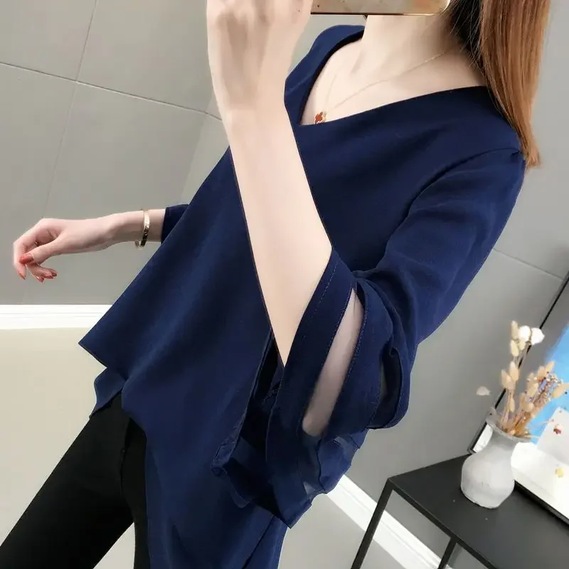 Oversized Temperament Elegant Hollow Out Loose Chiffon Shirt for Women\'s Summer Flared Sleeve Slimming Age Reduction T-shirt Top