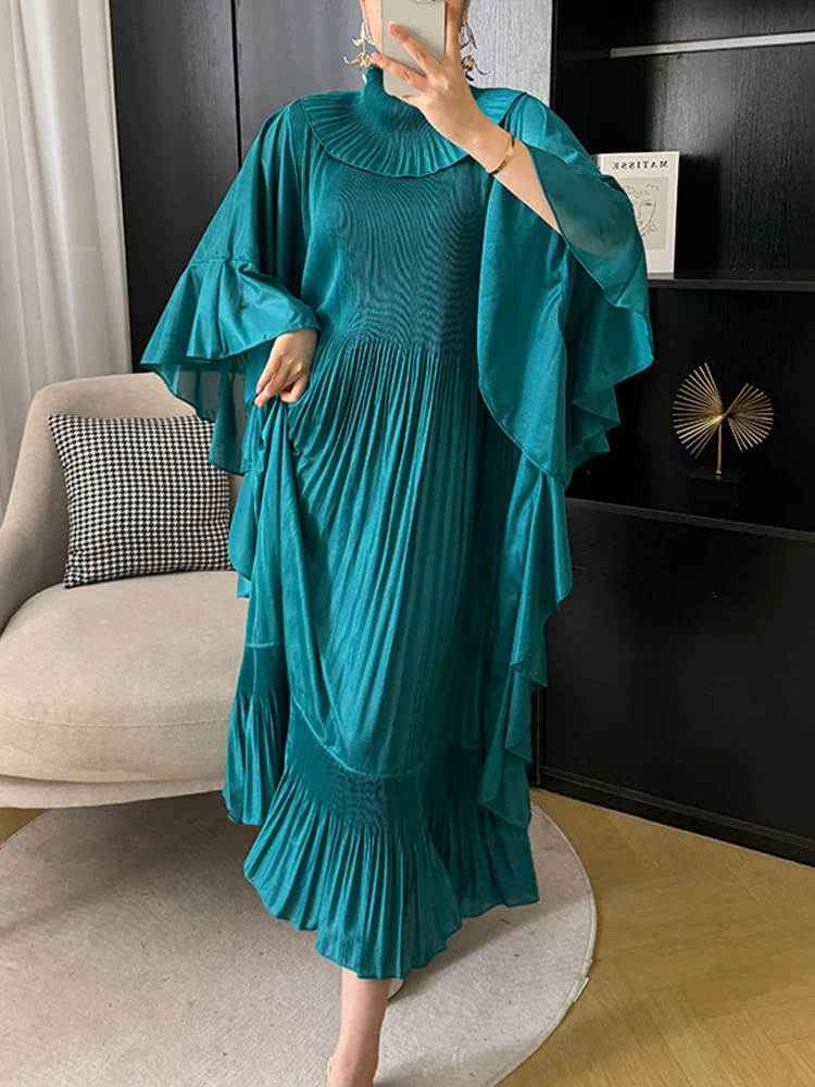 LANMREM Ruffles Pleated Dress For Women Batwing Sleeves Loose Style Female Maxi Dresses 2024 Spring New Party Clothing 2DA3801