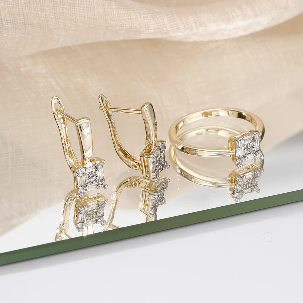 Mini-Quadrat-Ohrringe und Ring-Set, kupferbeschichtet, 14K Gold, modischer Schmuck, schlichte, funkelnde Diamant-Accessoires für den Alltag. – Detail 6