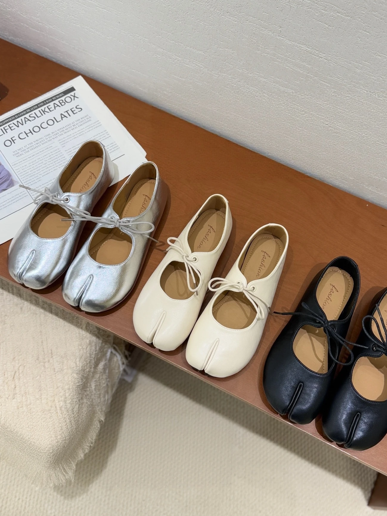 ballet-flat-shoes-mary-janes-women's-fashion-cross-buckle-low-heel-round-toe-rubber-outsole-ultra-leather-upper-korean-style