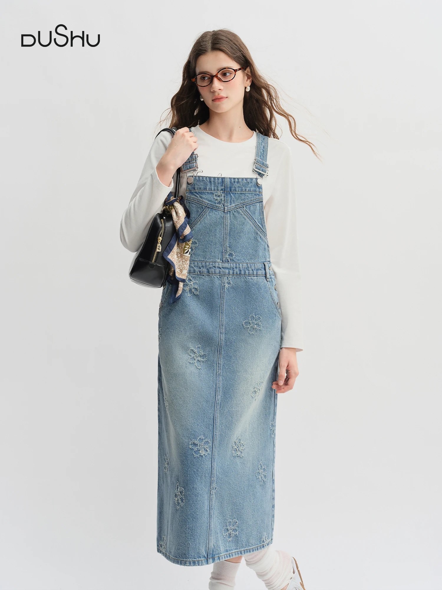 

DUSHU Plus-Size【Denim Party】 Fringed Flower Denim Jacket with Suspenders Skirt 2025 Fall Denim Outfit 25DS83159+25DS83123
