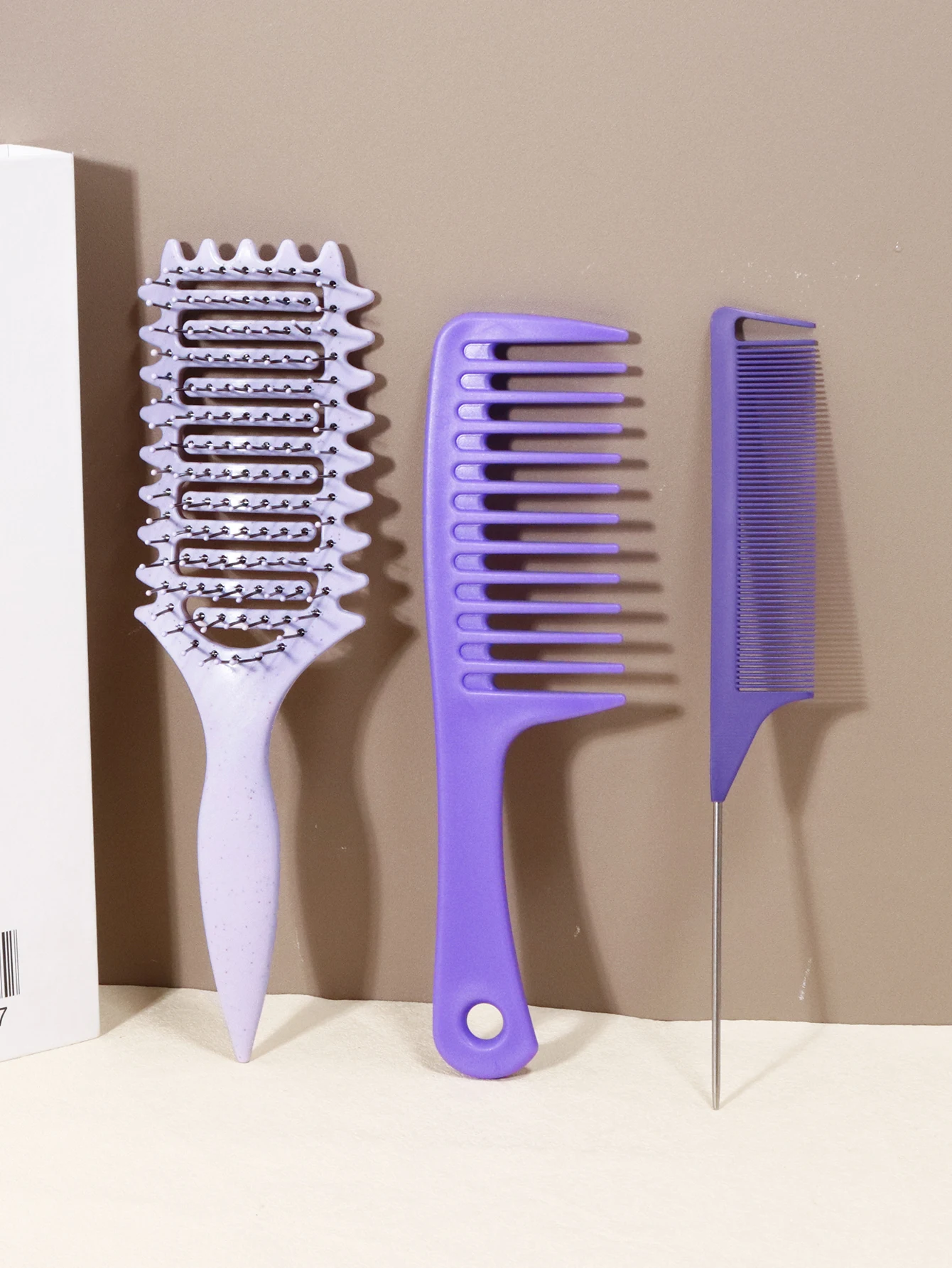 3-teiliges Haarkamm-Set, Stylingbürste für lockiges Haar, Kamm mit spitzer Spitze, Kamm mit breiten Zinken, speziell für Echthaarperücken – Detail 1