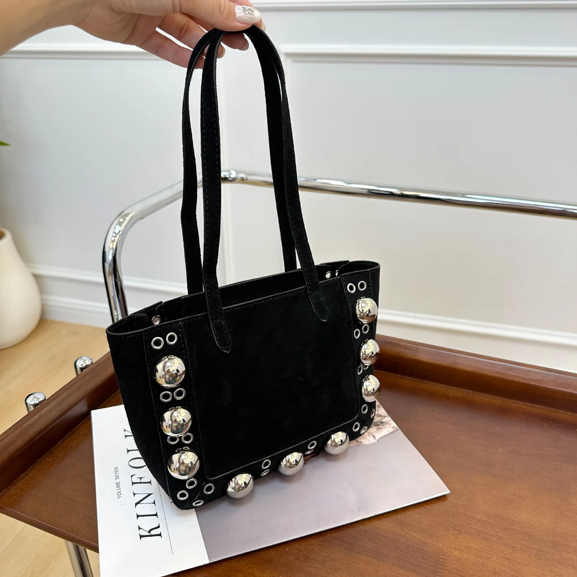 

2025 New Luxury Small Square Bag for Women, Genuine Leather Multi-way Crossbody Purse, Vintage Chic Shoulder Bag for Work Dating