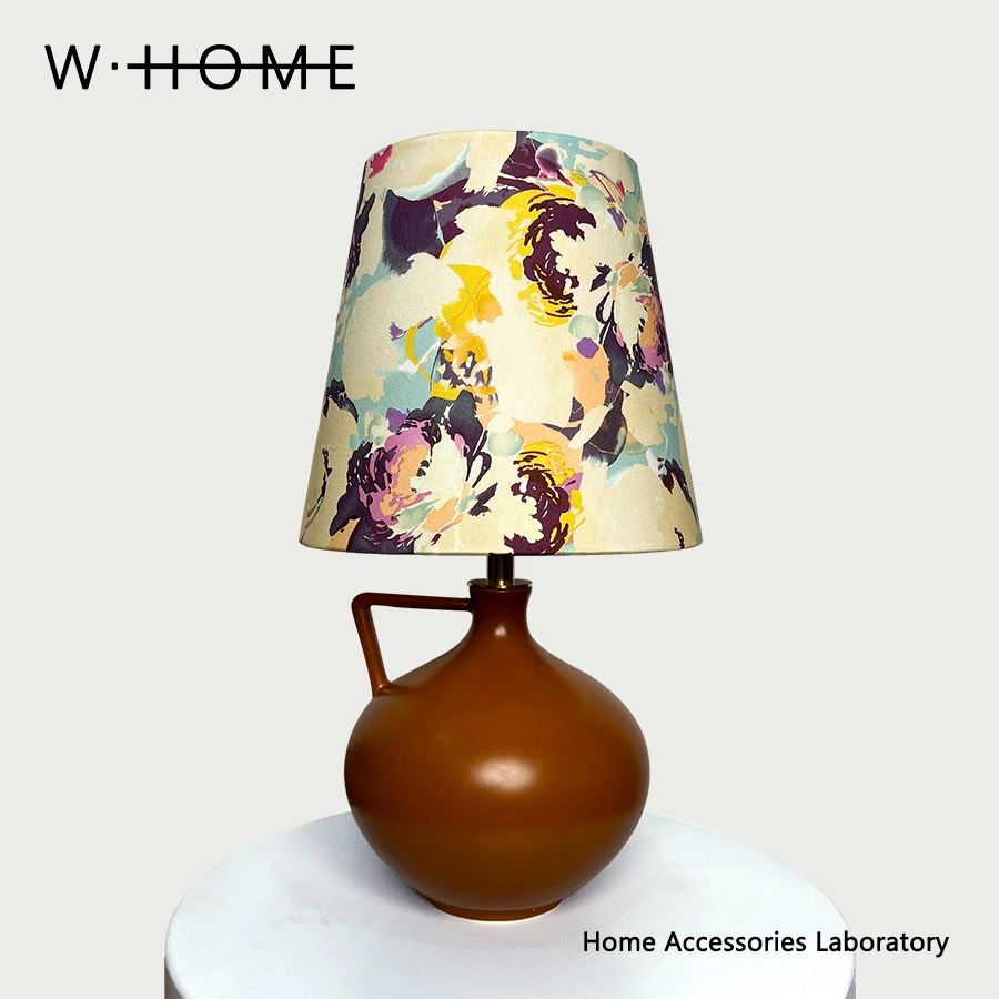 Handle - Liberty fabric desk lamp imported from the UK vintage atmosphere lamp gift made of Liberty fabric