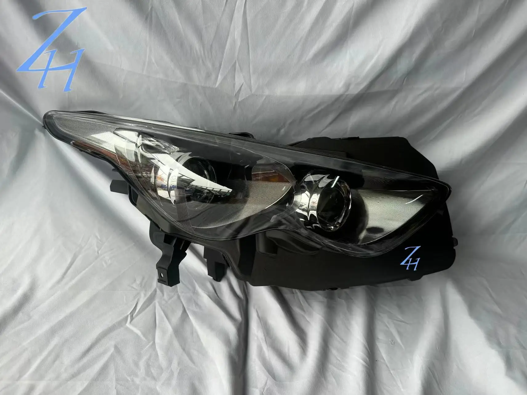 For2006-2013 Infiniti FX35 FX50 FX45 Headlight assembly Xenon headlight Original equipment manufacturer