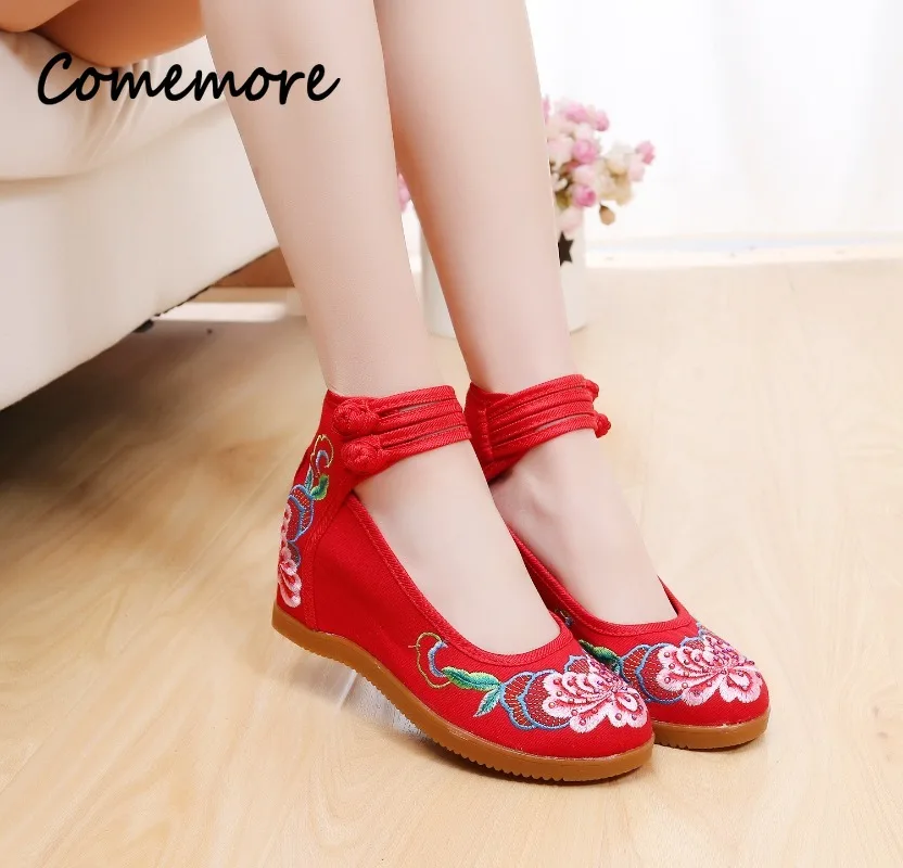 Comemore Flower Embroidered Ankle Strap Ladies Cotton Pumps Women\'s Wedged Canvas Chinese Shoes 7cm Hidden High Heel Platforms