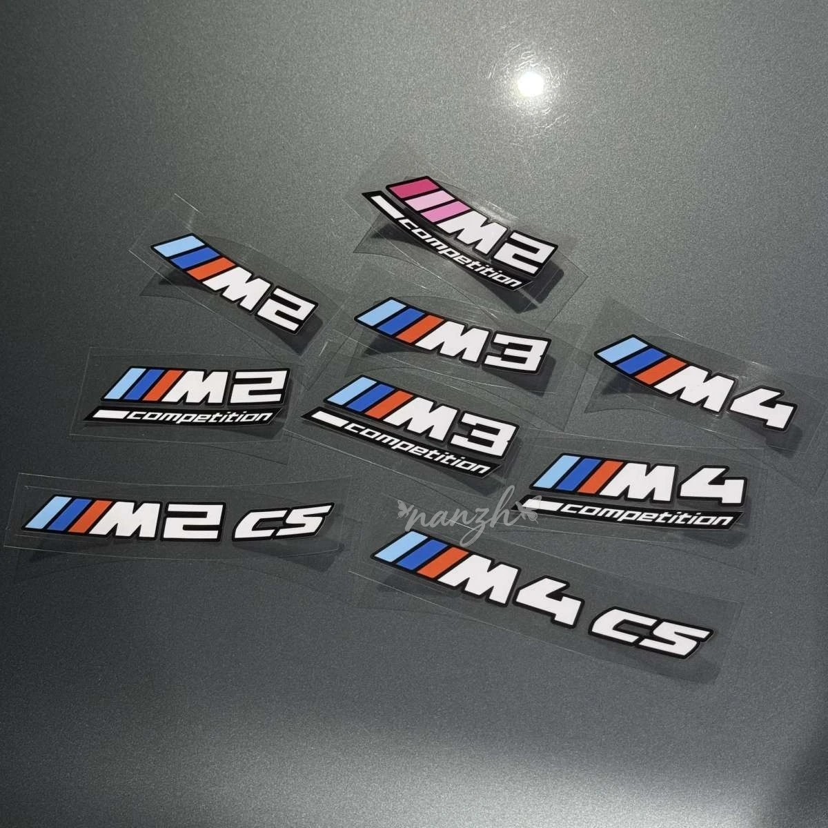 Innendekorationszubehör Auto-Aufkleber Karosserie-Scheinwerferrand-Aufkleber für BMW F20 F30 G20 F31 F34 F10 G30 F11 X3 M3 M4 1er 3er 5er Serie