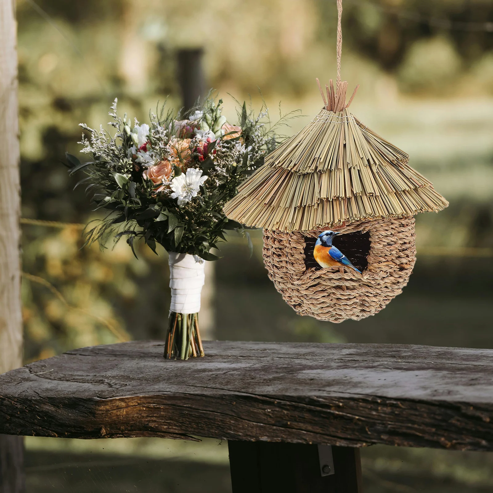 

Hand Woven Creative Bird Cage Natural Materials Sturdy Structure Durable Design Garden Decoration Attracts Various Bird Species