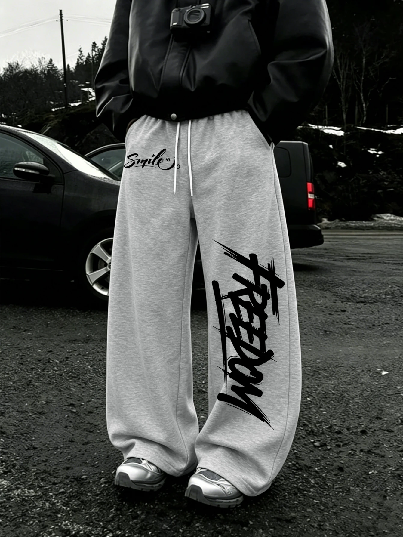 Men Y2K Streetwear Sweatpants, Smile Cursive & FREEDOM Brush Graffiti Asymmetrical Double Side Print Drawstring Loose BaggyPants
