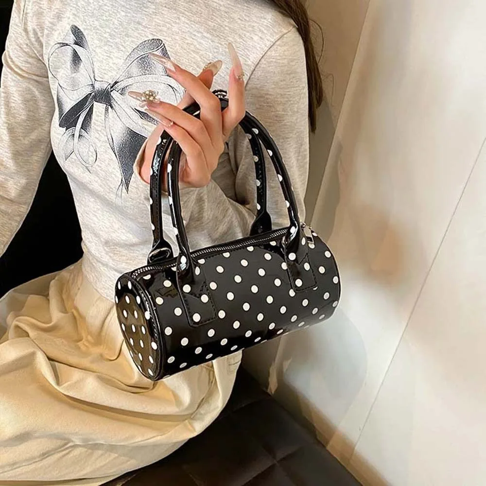 

Polyester Polka Dot Cylindrical Bag Korean Style Large Capacity Spicy Girl Handbag White Black PU Shoulder Bag Daily