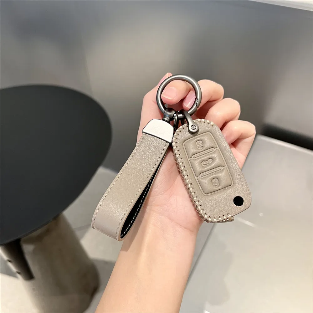 

Leather Car Remote Key Case Cover For Volkswagen VW Polo Golf Passat Tiguan Beetle Caddy T5 Up Eos Skoda Octavia Seat Leon Altea