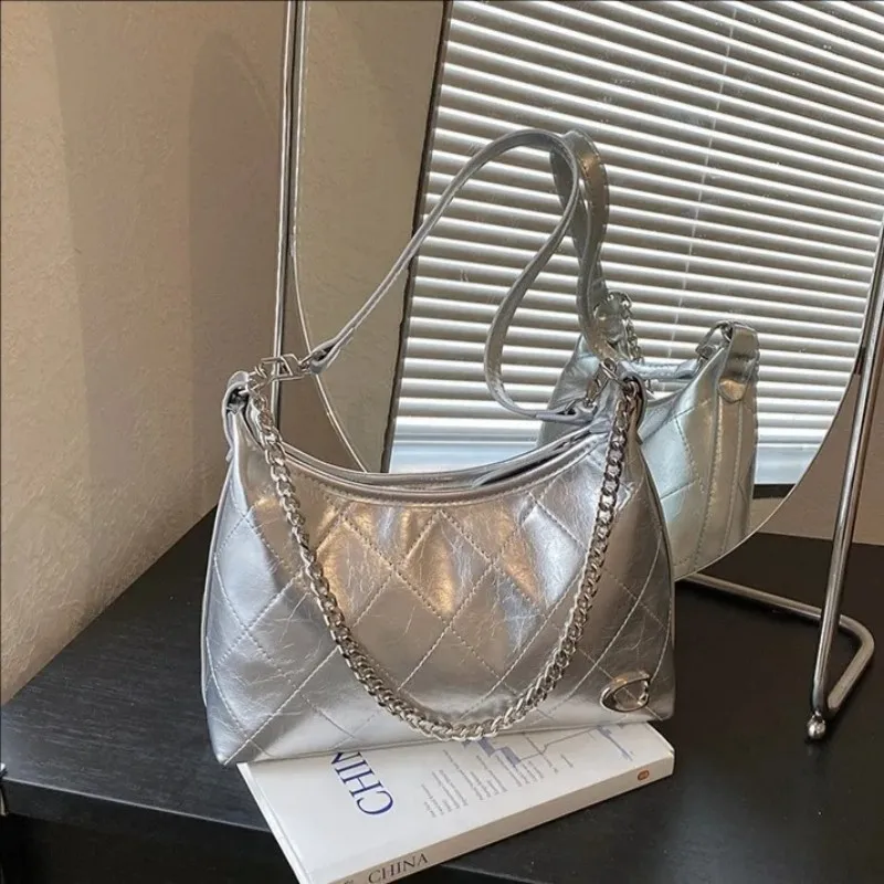 High-End Style Chain Multi-Functional Underarm Bag for Women with Diamond-Shaped Chain Shoulder Bag, Large Capacity Crossbody Ba
