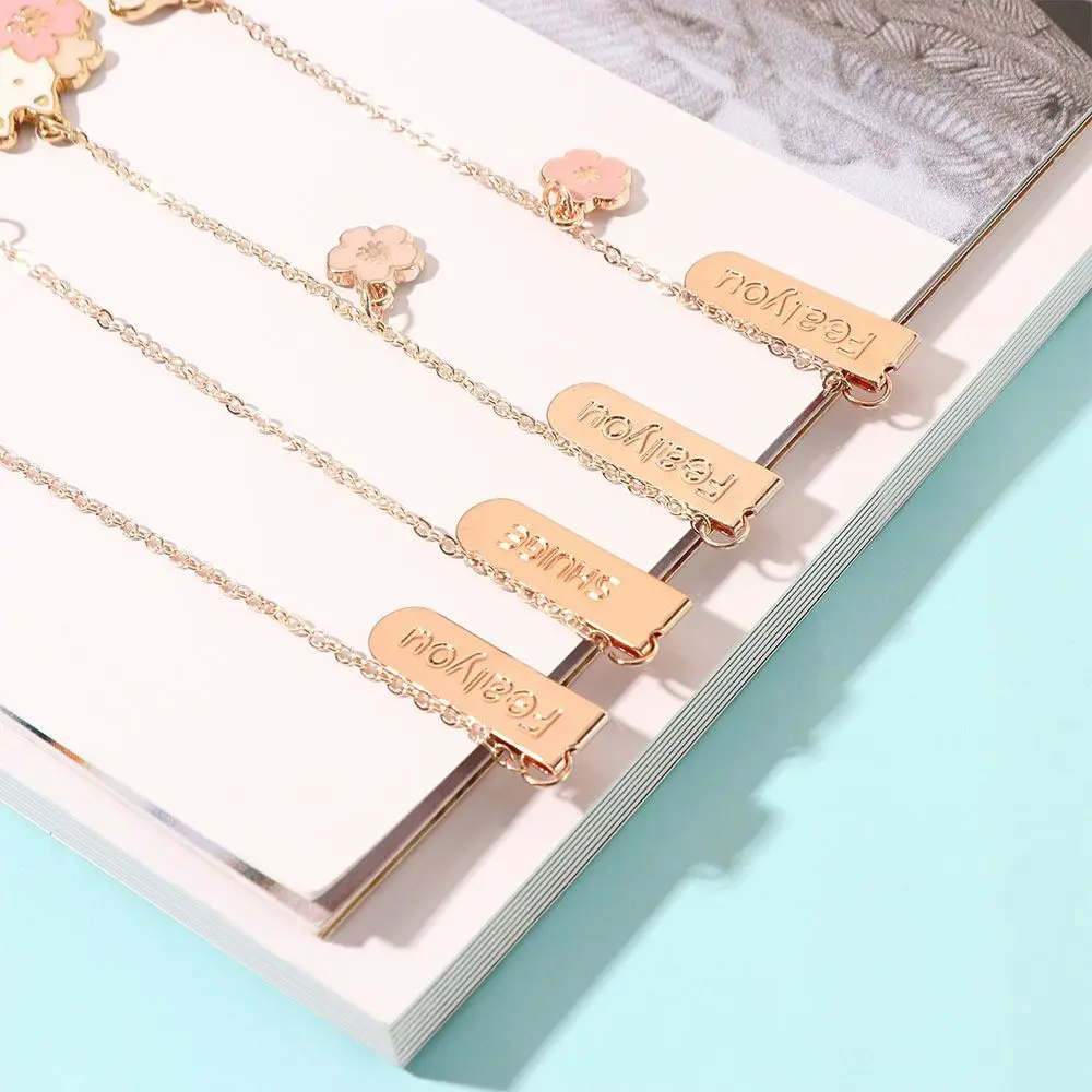 School Supply Alloy Chain Paper Clips Reading Book Tag Book Clips Metal Bookmark Pendant Bookmark Romantic Sakura Rabbit