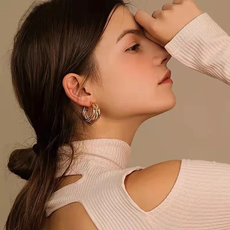 Nieuwe Hiphop Franse Kpop Oorbellen Voor Vrouwen Grunge Metalen Massief Roestvrij Staal Vergulde Luxe Sieraden Cadeau