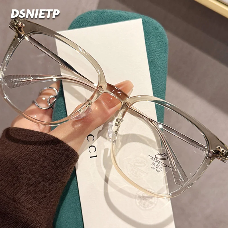 ISLINO New Trendy Customizable Reading Prescription Glasses Ladies Progressive Photochromic Anti Blue Light  Myopia Eyewear