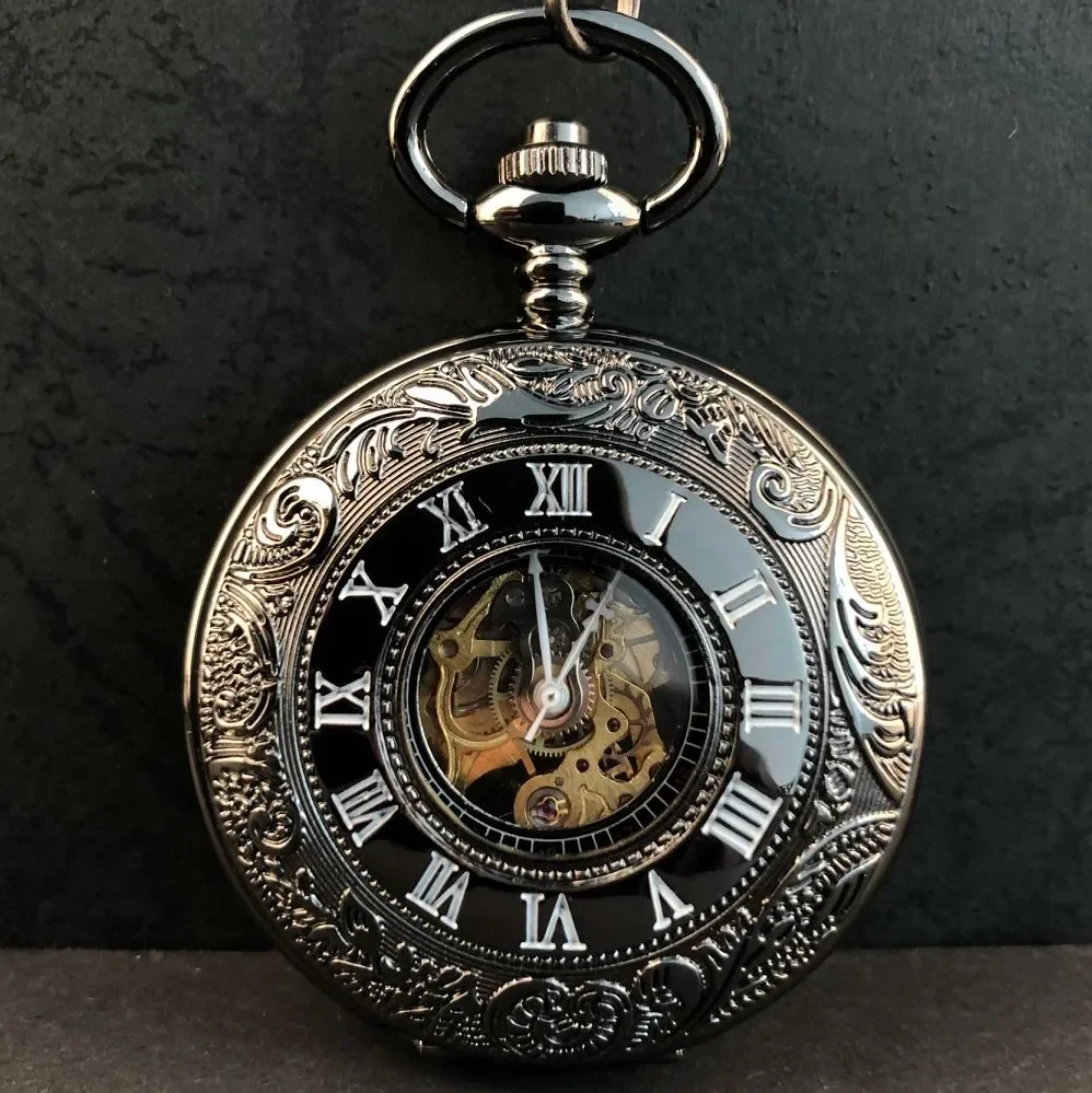 

Black Vintage Roman Numeral Pocket Watch Hand-winding Men Steampunk Chain Watches Gift Mechanical Pocket Clock WP5012