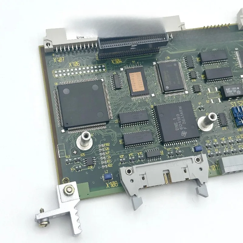 High Quality Industrial Automation Plc Special Controller with 6SE7090-0XX84-0AB0 Plc Logic Programming Controller