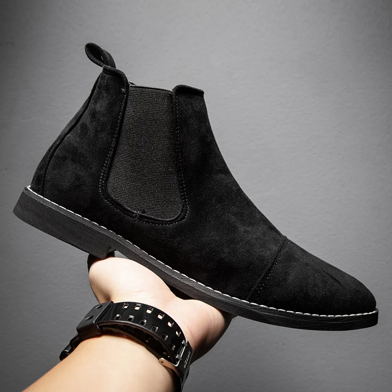 Fashion Khaki Chelsea Boots Men British Style High Top Suede Leather Shoes for Men Lace-up Pointed Toe Design Men's Ankle Boot