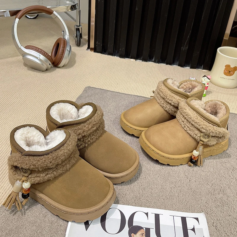 

Детские модные ботинки на толстом теплом меху. Детские короткие сапоги с круглым носком. Новые зимние ботильоны для мальчиков и девочек 2024. Универсальные нескользящие ботильоны.