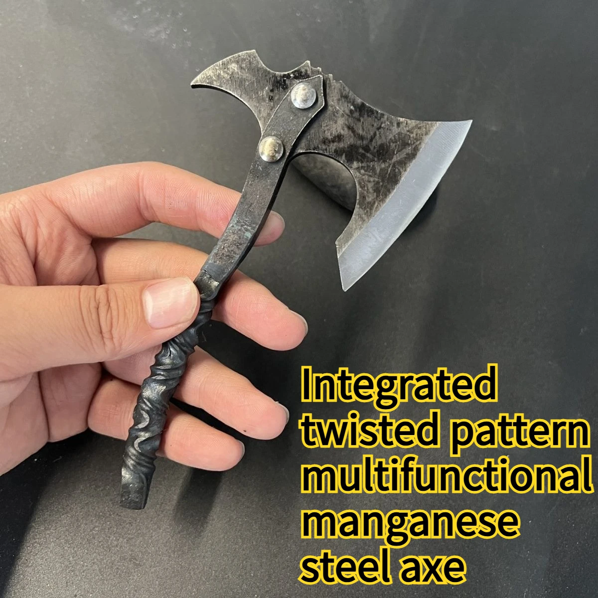 Integrated Twist Pattern Mini Tactical Axe for Old Industrial Style Outdoor Multi Functional Manganese Steel Chopping Axe