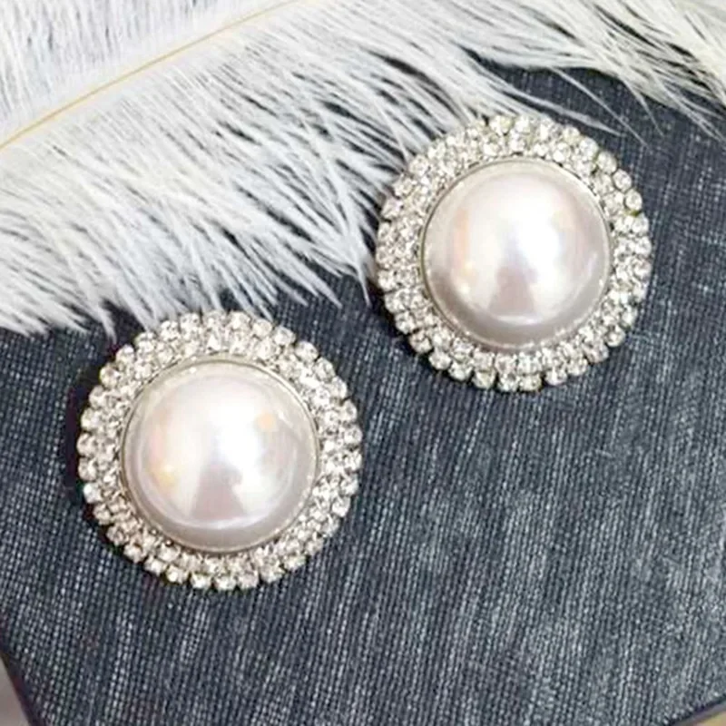 

Exaggerated Rhinestone Crystal Stud Earrings For Women Vintage Big Imitation Pearls Elegant Party Wedding Ear Jewelry wholesale