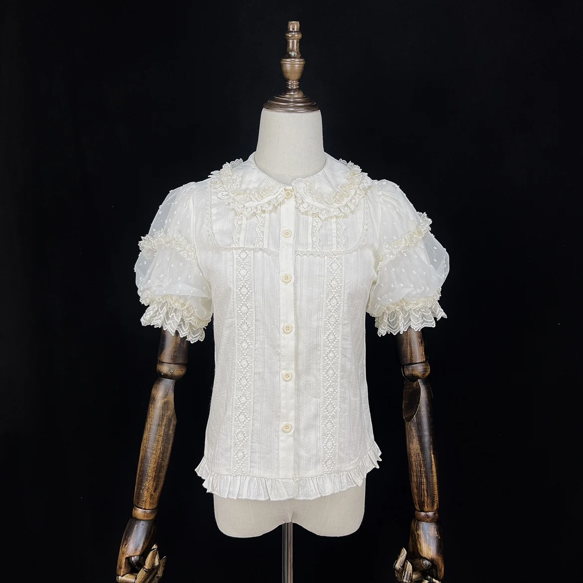 Elegant Lolita Sweet Peter Pan Collar Cotton Short Sleeve Cute Shirt Summer New Lace Puff Sleeve Versatile Age Reducing Shirts