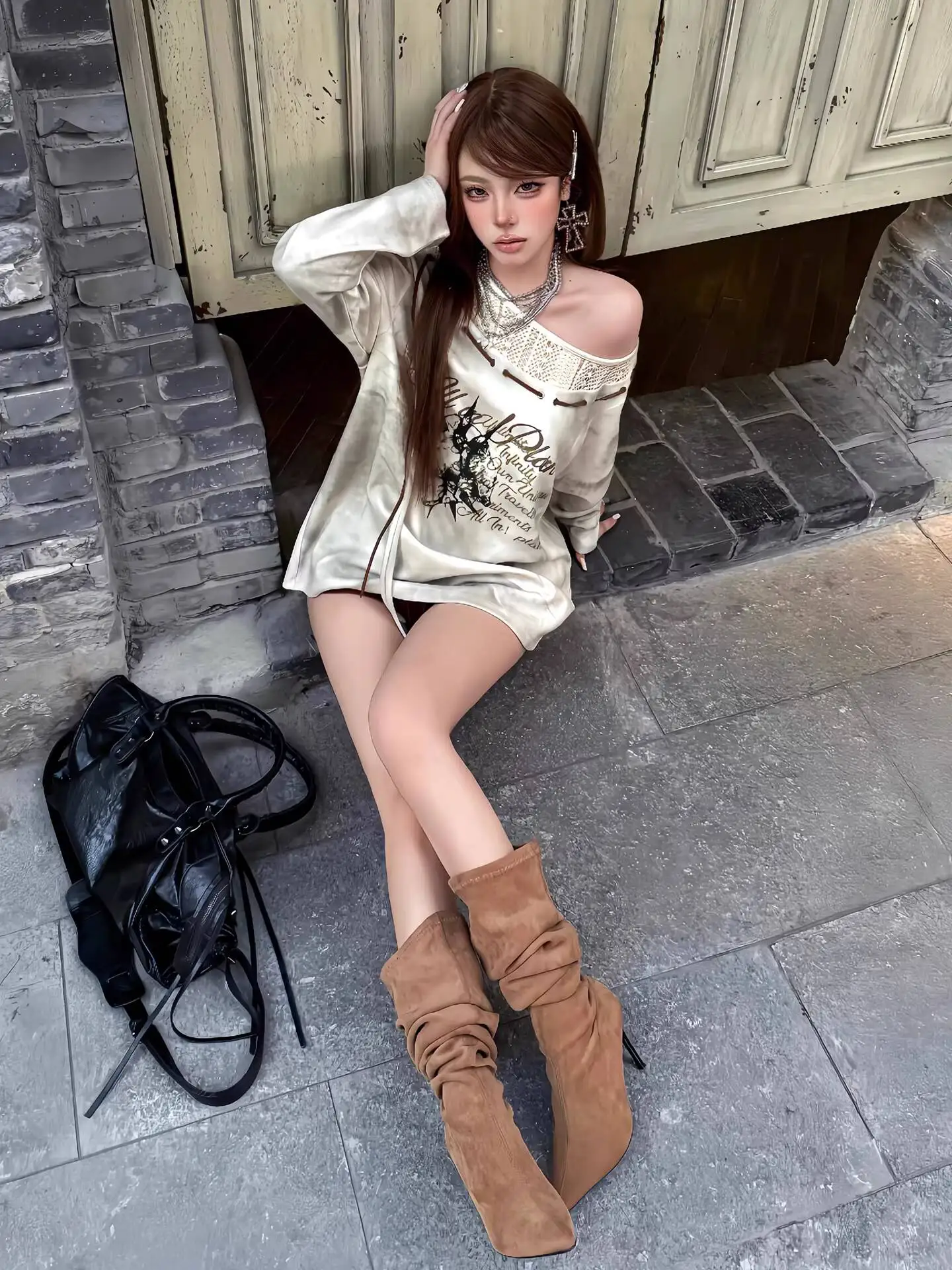 Felpa con cappuccio asimmetrica sottocultura da donna 2026 Primavera maglia patchwork con spalle scoperte Felpa casual Spice Girl alla moda