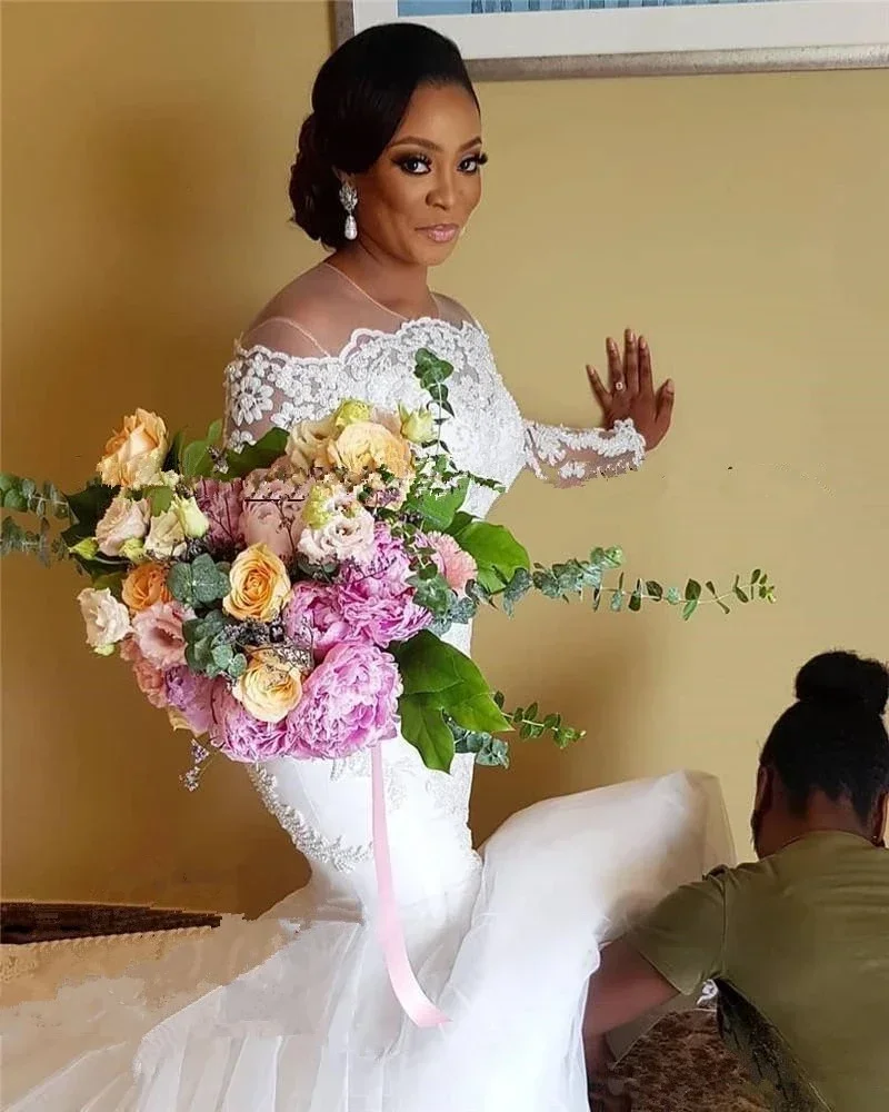 Customized Vintage Long Sleeves Plus Size Lace Mermaid Wedding Dresses Beaded Sequined Nigerian African Arabic Bridal Gowns