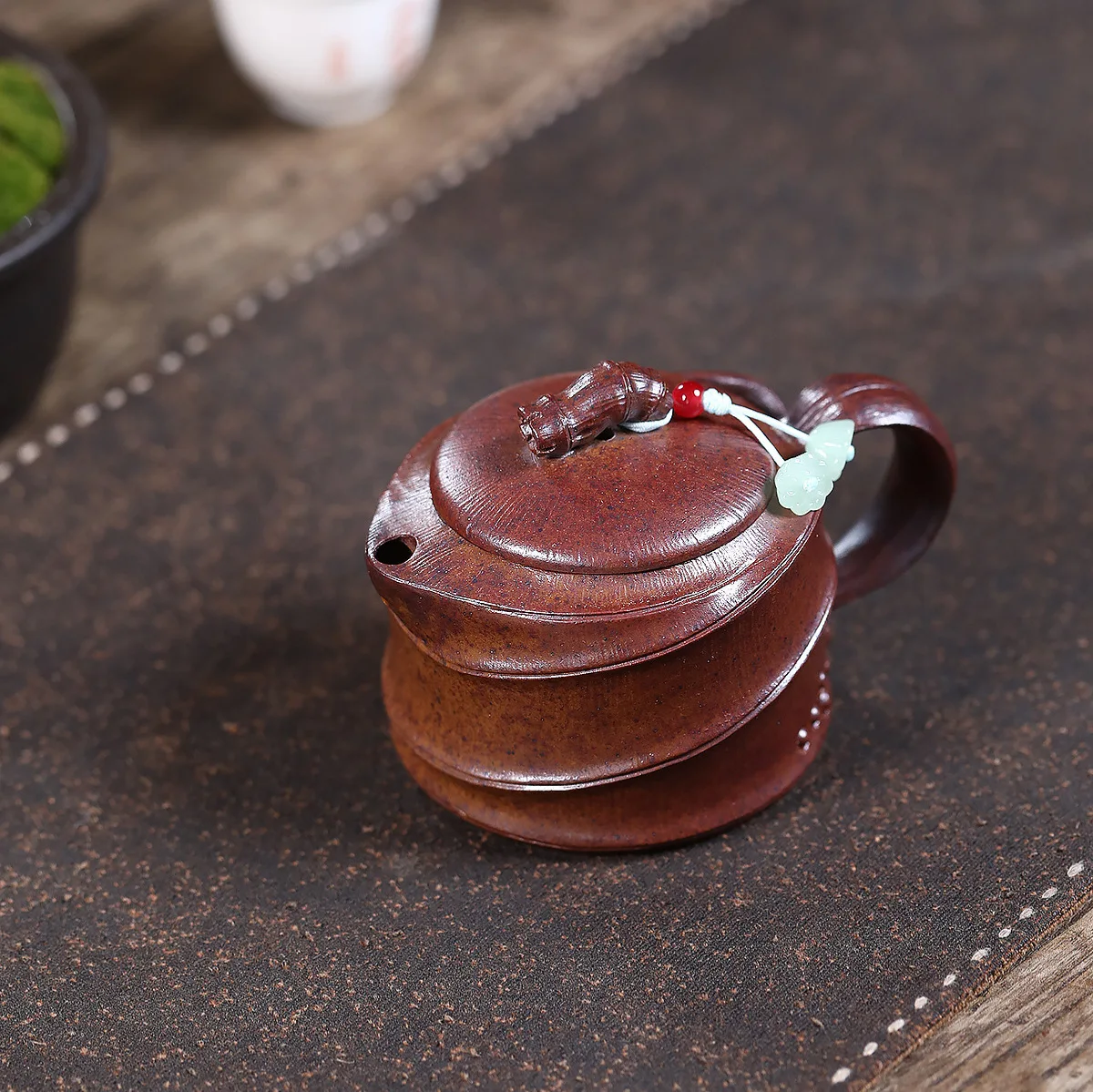 Handmade Yixing Purple Clay Pot Famous Ore Segment Mud Firewood Bamboo Teapot Boutique Inner Pile Ball Hole 200C