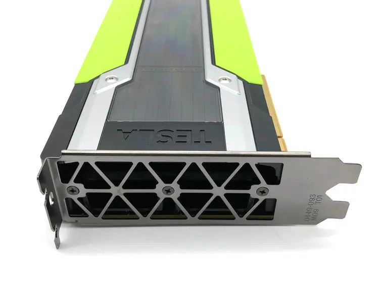 Acceleratore di calcolo GPU NVIDIA Tesla P100 16GB HBM2 Pascal