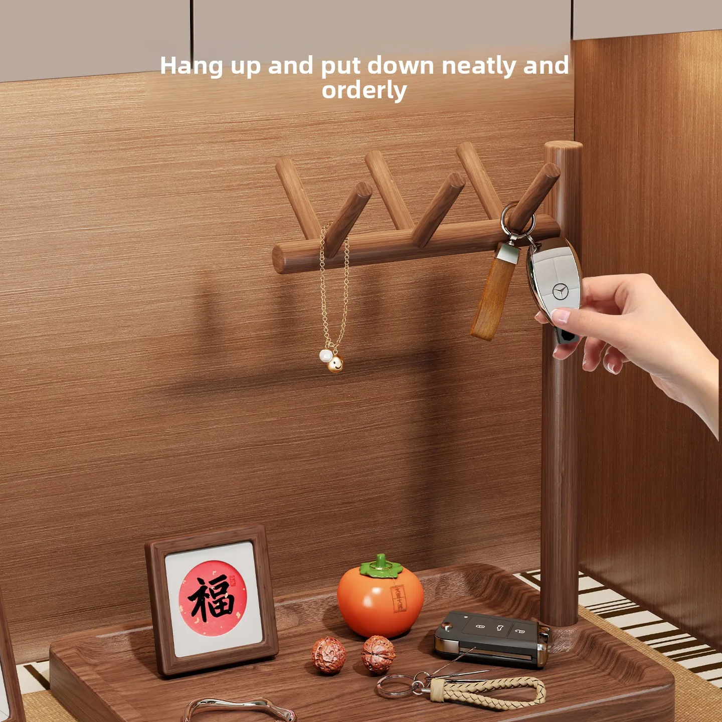 Key rack at the entrance, necklace above the entrance shoe cabinet, watch storage hanger, household sundries decorative rack