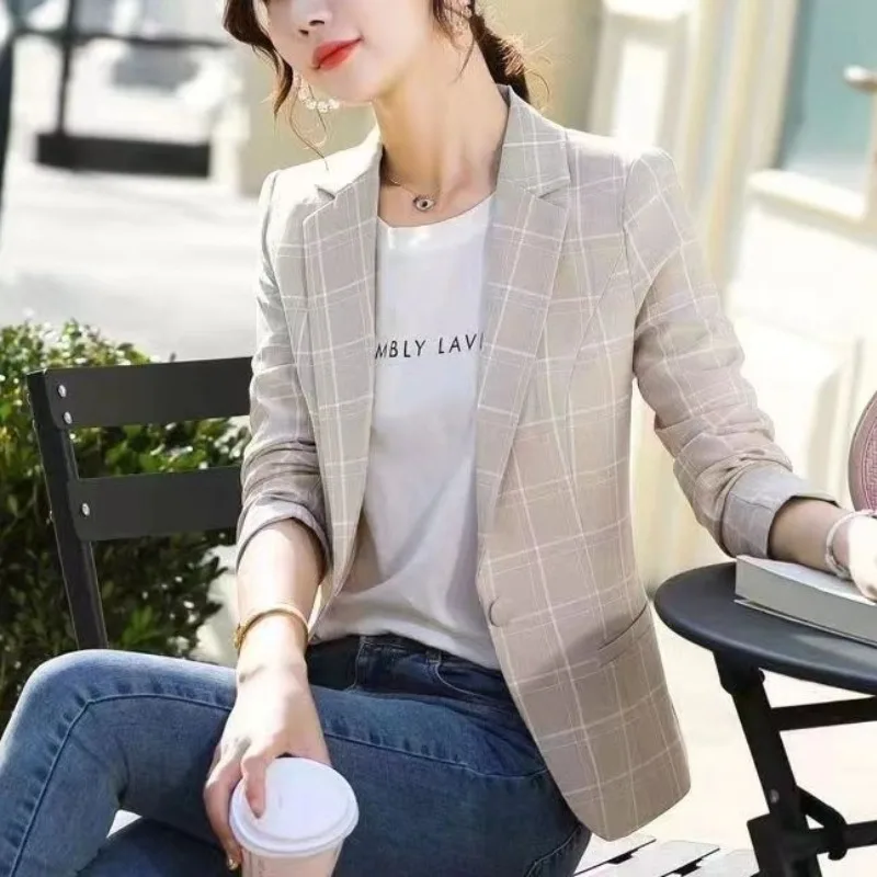 Spring and Autumn Women\'s Solid Color Suit Collar Pocket Button Plaid Slim Fit Long Sleeve Coat Fashion Elegant Casual Tops