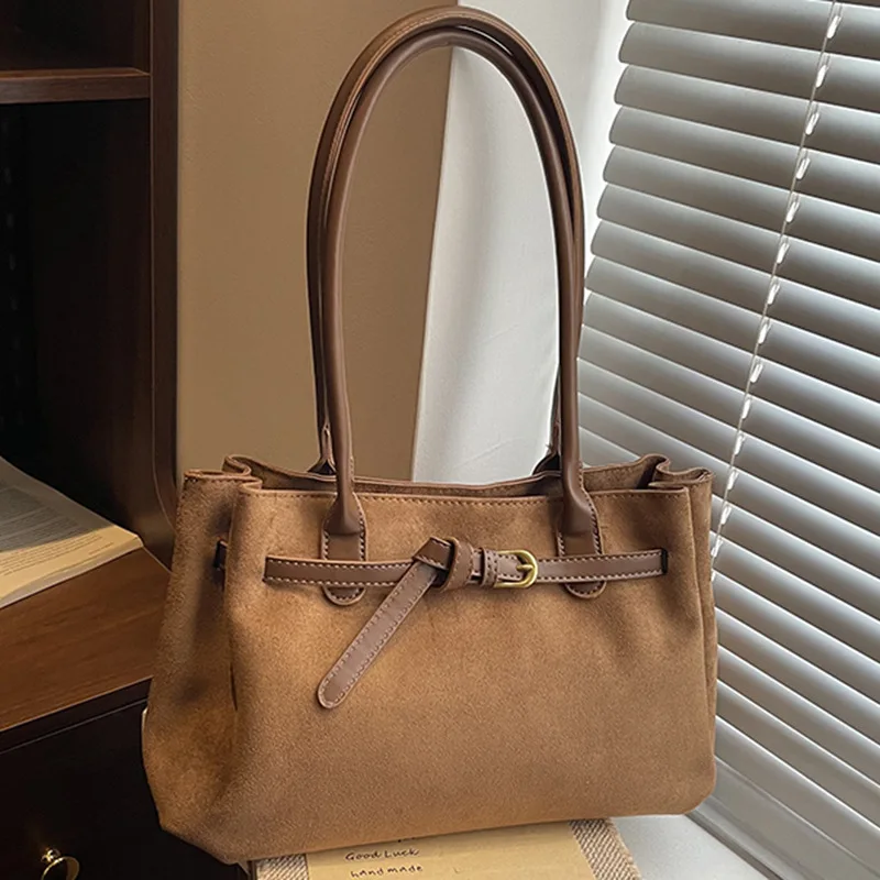 

Retro Portable Commuter Bag Women's 2025 New Korean Version Niche Shoulder Bag Foreign Personality Trend Armpit Bag