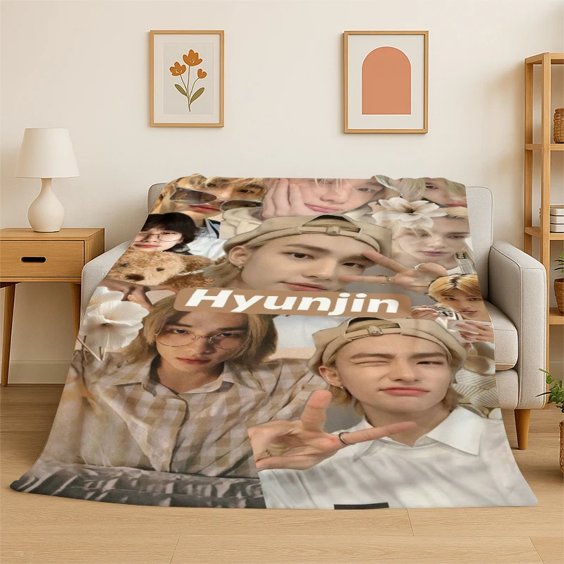 Kpop Hyunjin Stray Kids Music Flannel Blanket Soft Warm Throw Blanket for Bedroom Living Room Bed Travel Camping Picnic Gift