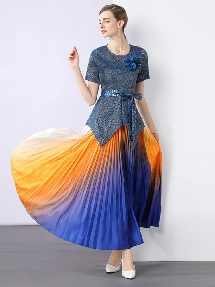 

2025 Gradient Women's Set Short Sleeve V-neck Tops and Pleated Long Skirts Suit Street Two 2 Piece Dress Set African Outfits