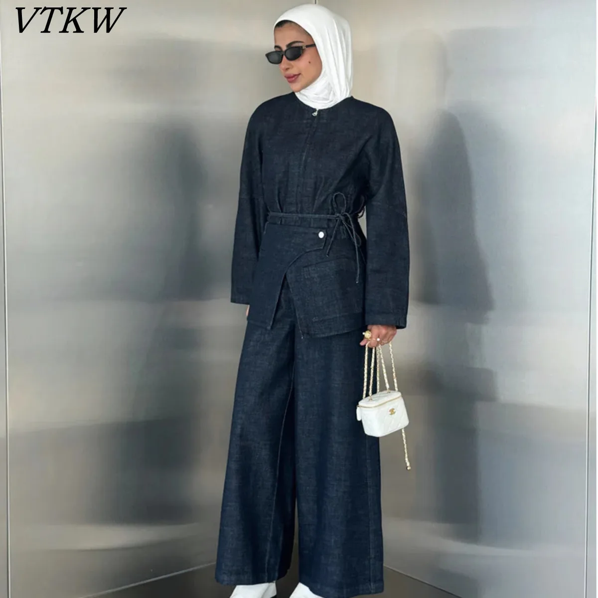 

VTKW Round-neck Solid-color Drawstring Design, Highly Versatile And With 2025 Spring High-quality Irregular Loose Pants Set
