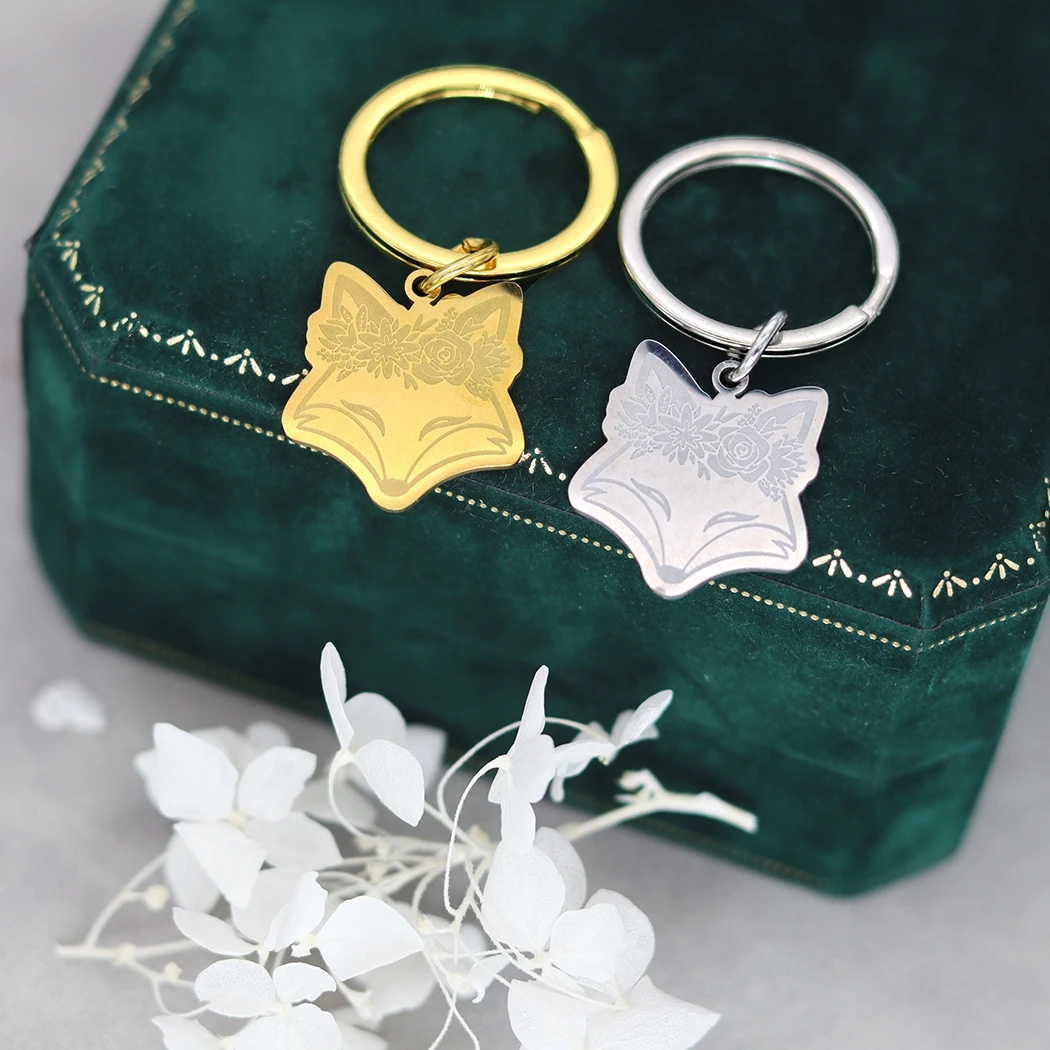 Stainless Steel Custom Name Fox Wearing A Flower Crown Keychain For Women Key Ring Engraved Keyring Trendy Jewelry Men Gift