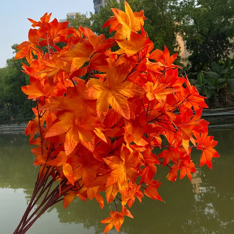 1PCS Red Orange Simulation Maple Leaf Autumn Home Autumn Decoration Artificial Leaves Vine Wedding Home Garden Fall Decorations