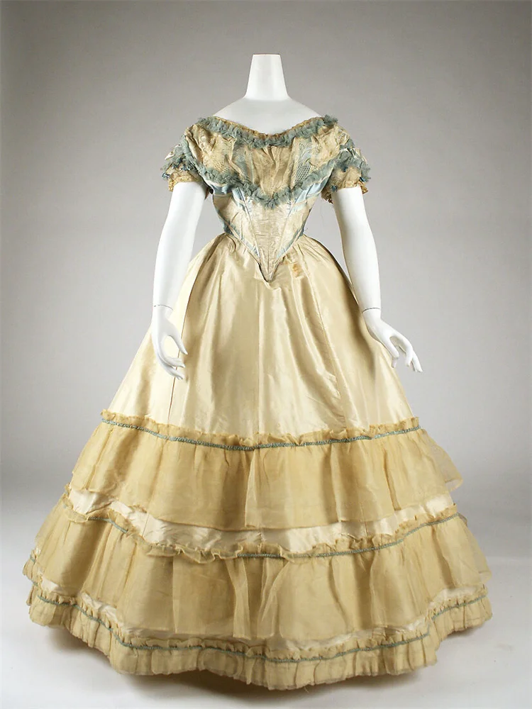 

1870s Afternoon Retro Walking Dress Victorian Edwardian Costume Civil War Southern Belle Wedding Ball Gown